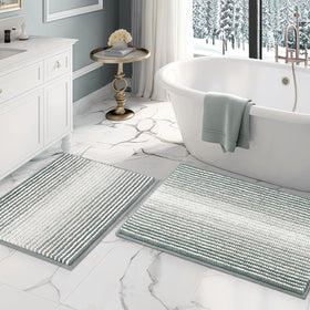 BSICPRO bath mat set 20x32 in light gray with plush absorbent fibers.