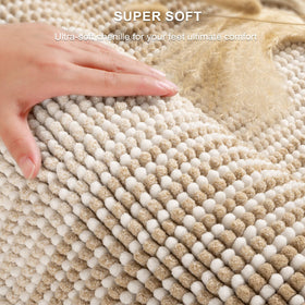 BSICPRO bath rug 16x24 beige shows soft pile and quick drying.