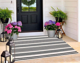 BUAGETUP black and white outdoor rug with striped weave, durable and easy to clean