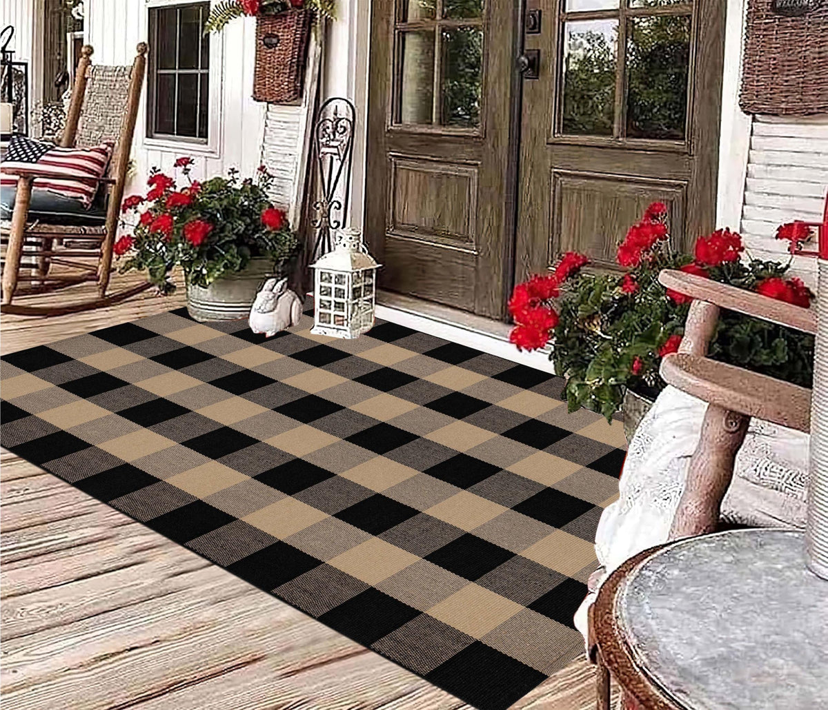 BUAGETUP layered-doormat look welcomes guests with farmhouse flair.