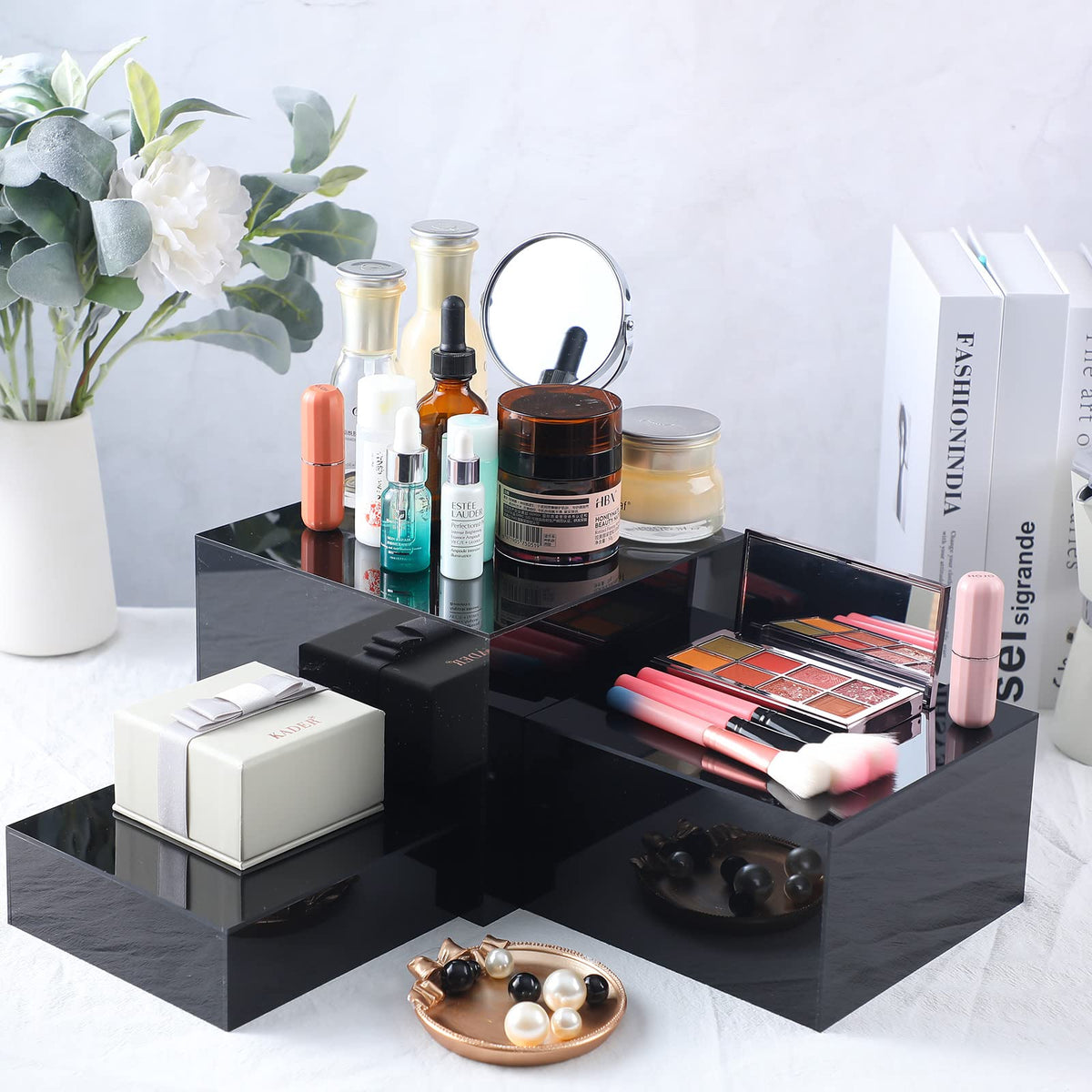 Bucherry small black display riser fits compact collectibles.