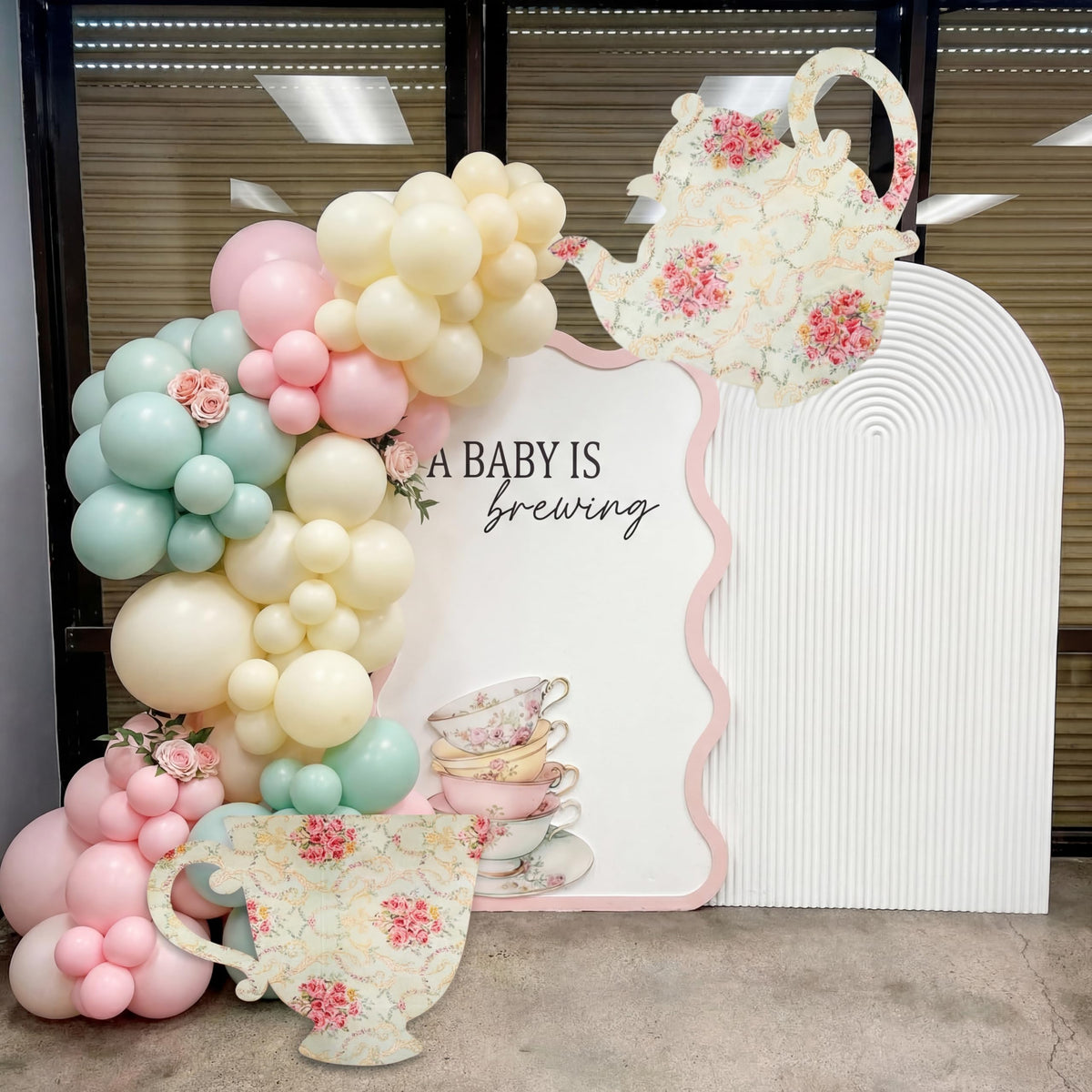 Bucherry 5-inch balloons in green brighten spaces