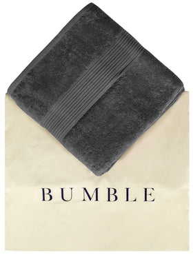 Bumble Towels dark-grey set enhances bathroom aesthetics and daily spa vibes.