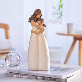 BUTILIVEEN resin mother-daughter figurine detailed workmanship on surface.