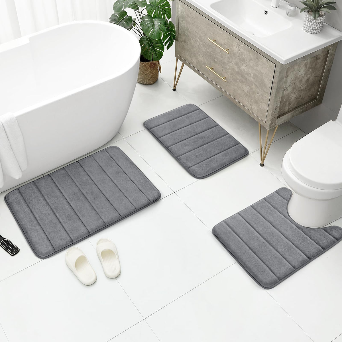 BYSURE absorbent memory foam close-up for quick water pickup