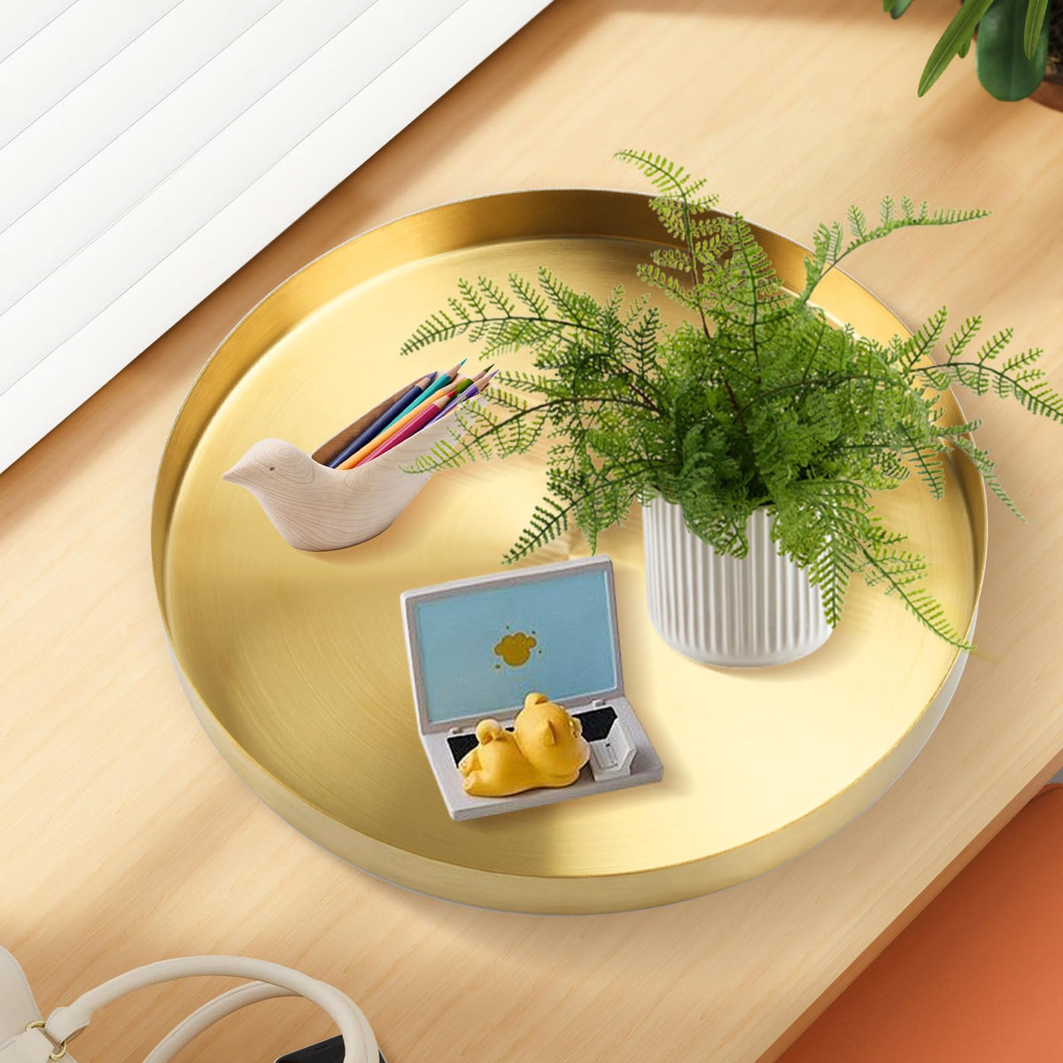 BYZCYSG golden round tray with raised edges for secure serving.