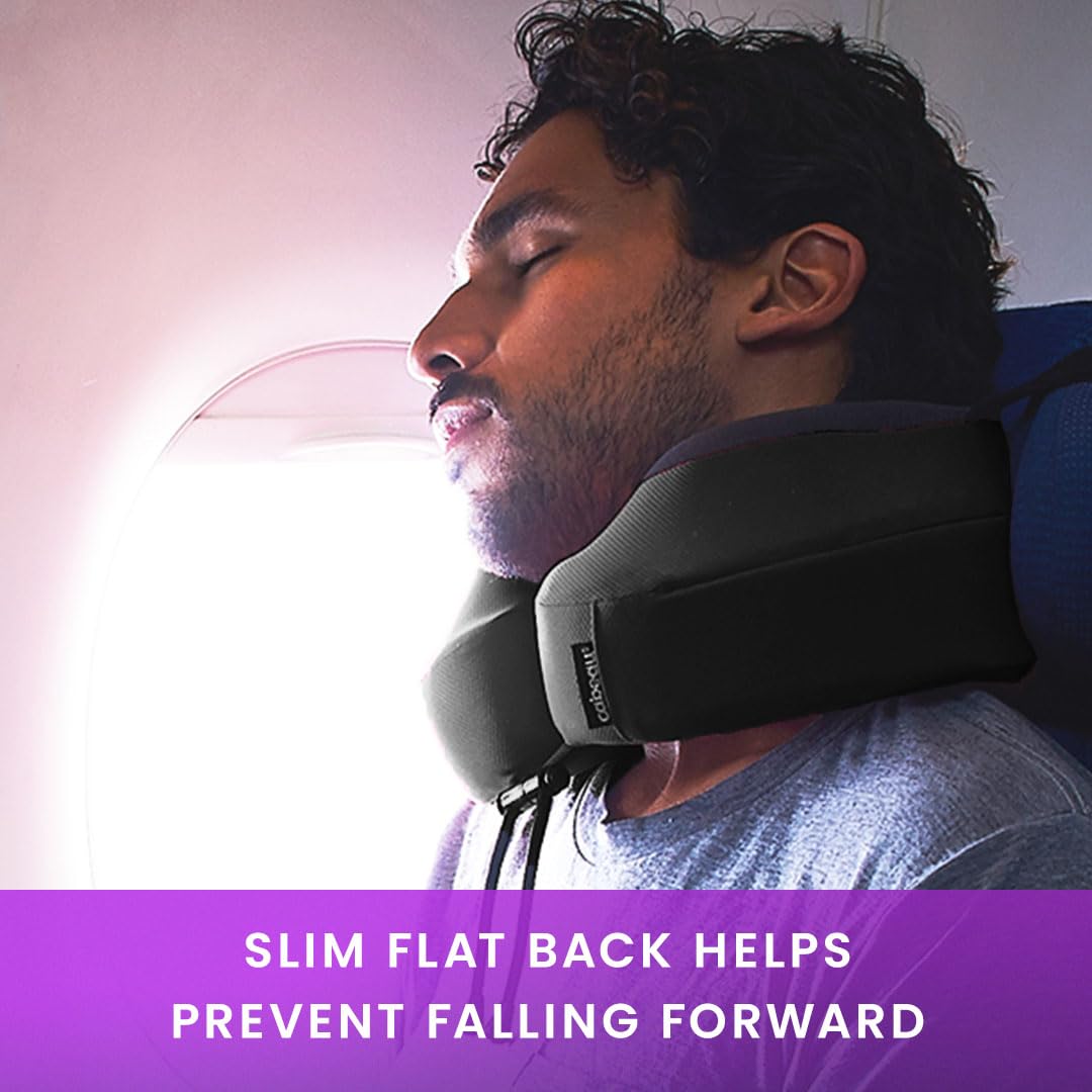 Cabeau Evolution S3 washable cover keeps you cool and fresh while traveling.