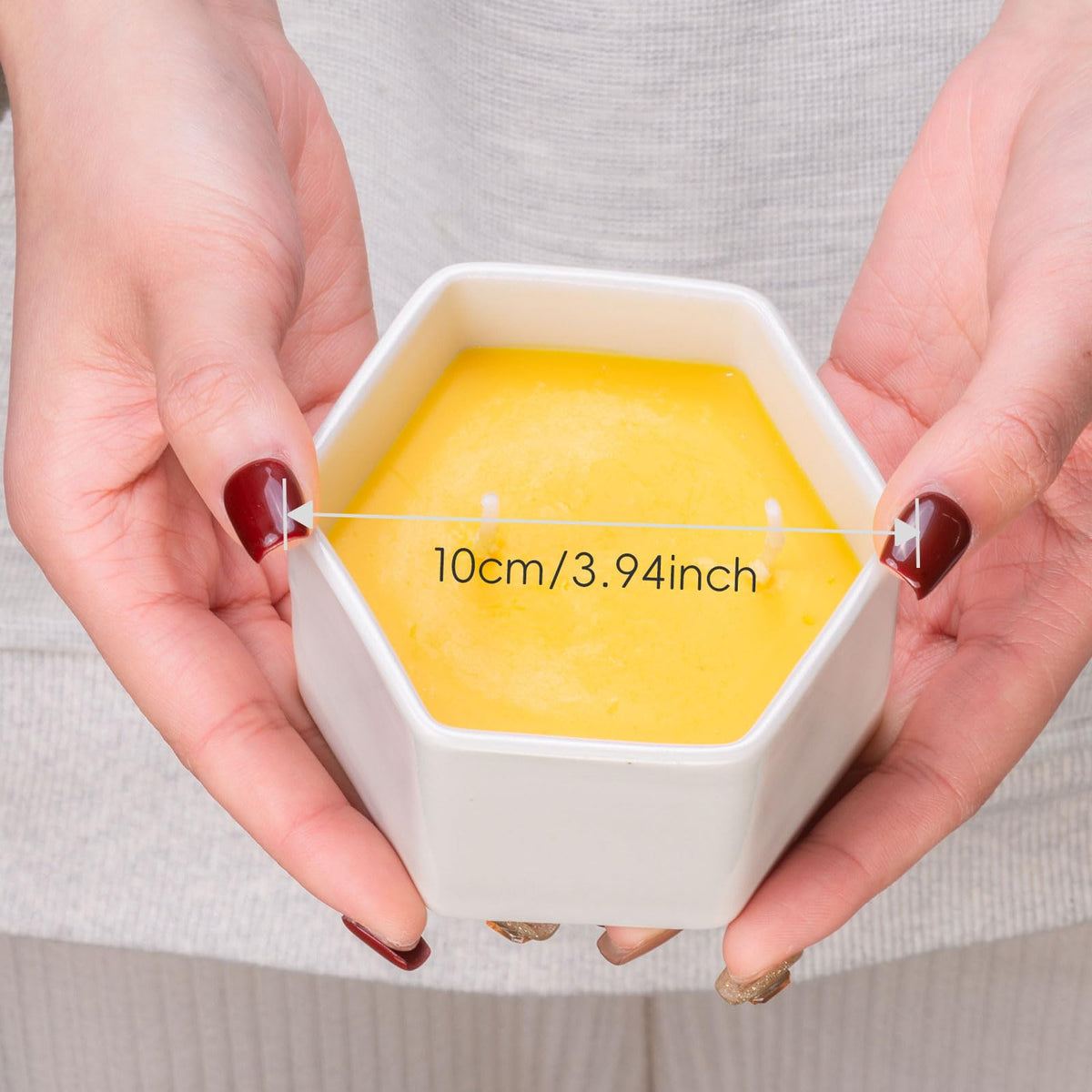 CabyGift 5.6 oz beeswax candle provides long-lasting ambiance for relaxation.