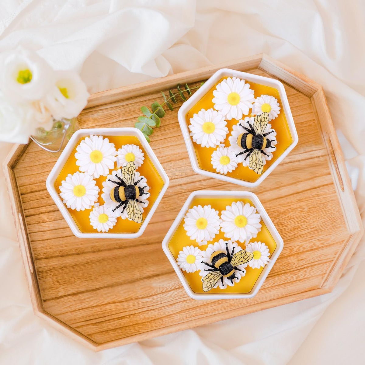 CabyGift honey-milk vanilla fragrance fills rooms with a warm spring vibe.