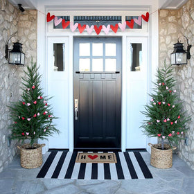 CAINANEL hand-woven look front porch rug offers cozy texture.