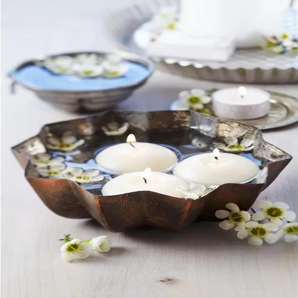 CAKETYCG holiday display candle enhances celebrations with smoke-free, odorless burn.