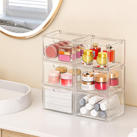 caktraie crystal-clear drawers allow quick item location at a glance.