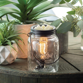 Removable dish on the vintage bulb warmer for easy wax changes