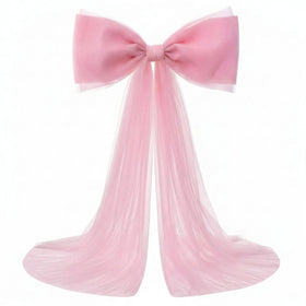 Canlierr extra-large pink organza bow creates a dramatic wedding backdrop