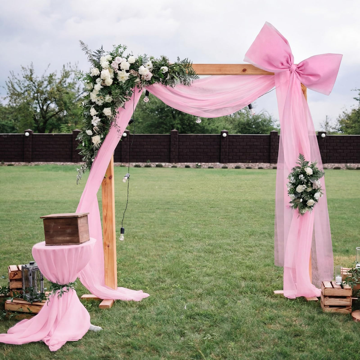 Canlierr valentines events pink bow adds festive charm to celebrations