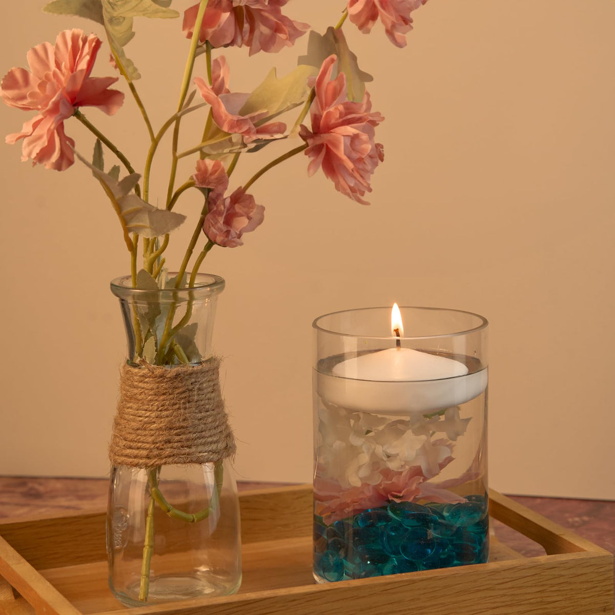 Capaniel pool-side candle adds subtle reflections to outdoor gatherings