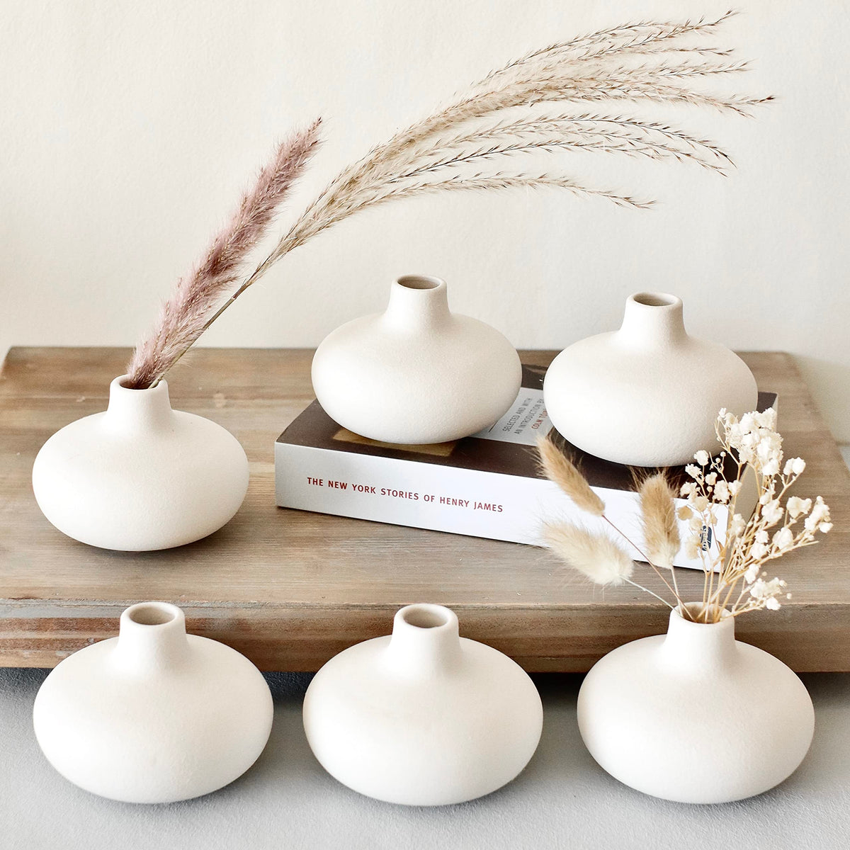 Carrot's Den Nordic white donut bud vase set of six for modern decor