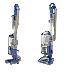 Casa Vacuums molded strain relief handle reduces wear and prevents kinks