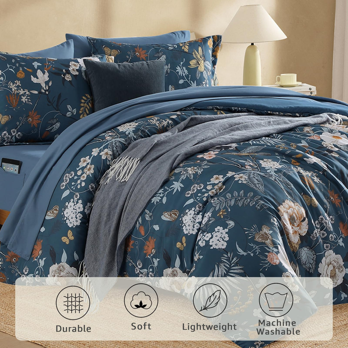CASAAGUSTO queen flat sheet in blue floral design for easy elegance.