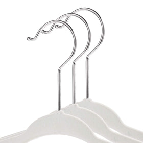 Casafield velvet baby hanger with shoulder design to keep tiny garments shaped.