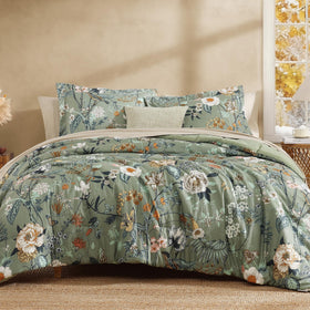 CASAAGUSTO king size comforter set in green floral with butterfly print for all-season warmth.
