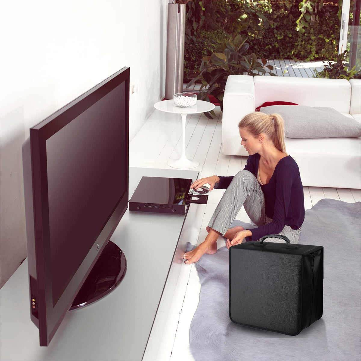 CCidea media storage for home, office, or travel setup.