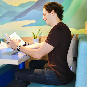 C CUSHION LAB car seat usage highlights portability for commutes
