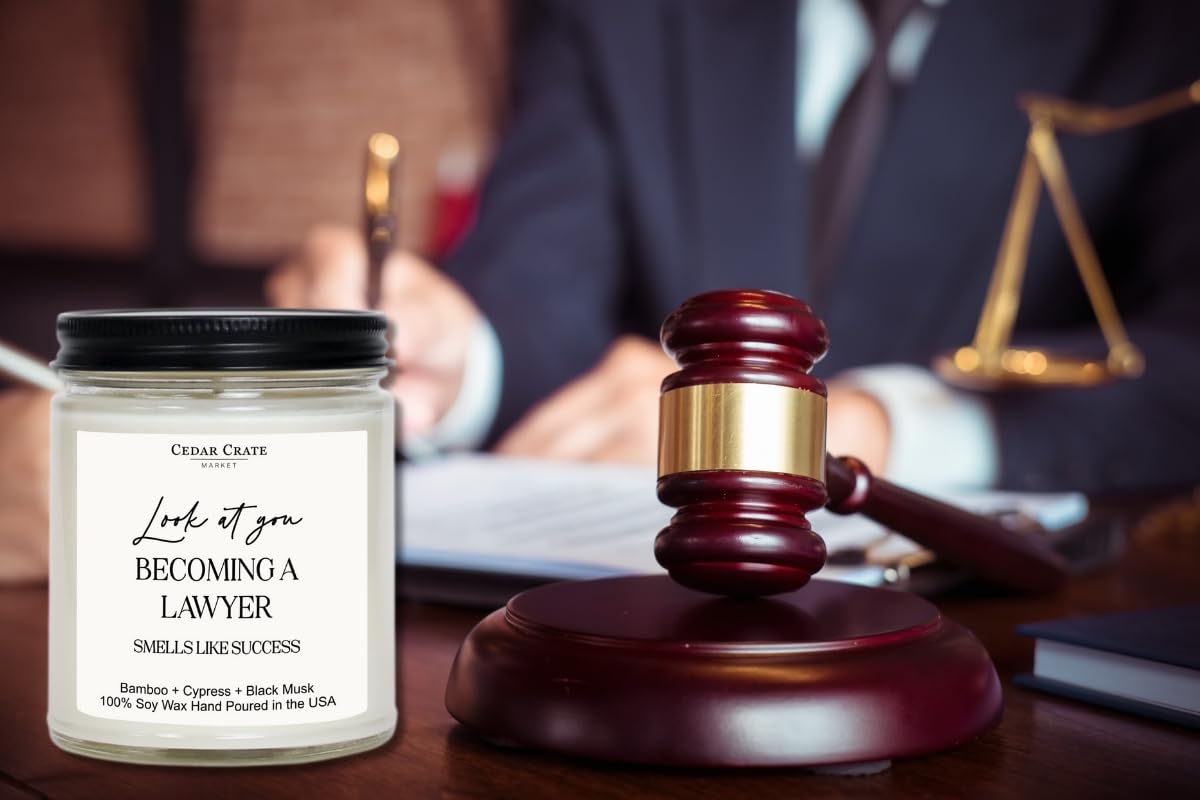 CEDAR CRATE MARKET USA-made candle with non-toxic soy wax.
