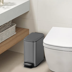 Cesun 6-liter stainless steel trash can with step pedal for hands-free disposal