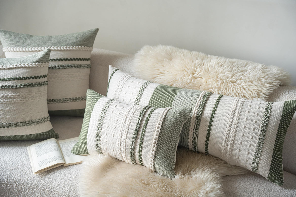 Cethom Boho lumbar cover texture closeup highlighting durable weave for long-lasting decor