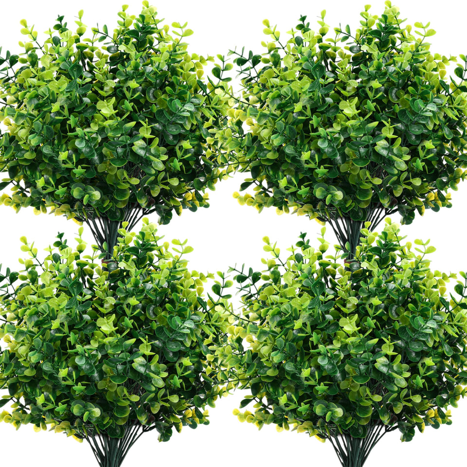 CEWOR boxwood stems front view showing lush, UV‑resistant greenery for outdoor planters.