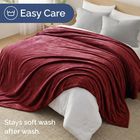 CGK Unlimited couch blanket ideal for lounging and movie nights