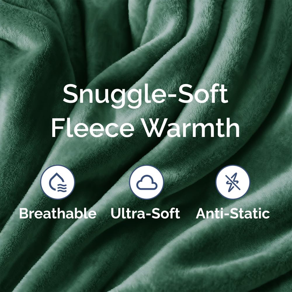 CGK Unlimited double-stitched blanket edges highlight durable, long-lasting construction.