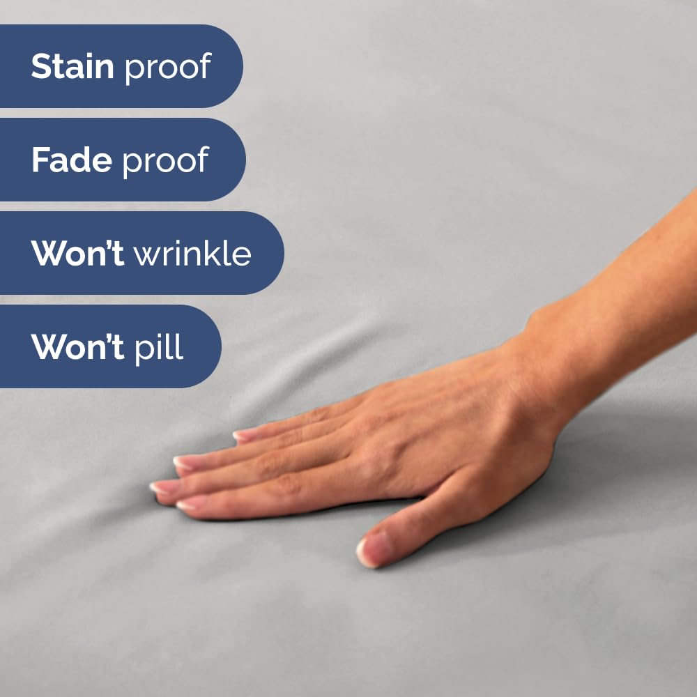 CGK Unlimited wrinkle-free and fade-resistant set maintains look after washing