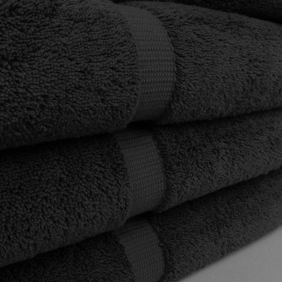 Chakir Turkish Linens oeko-tex-certified towel ensures chemical-free safety.