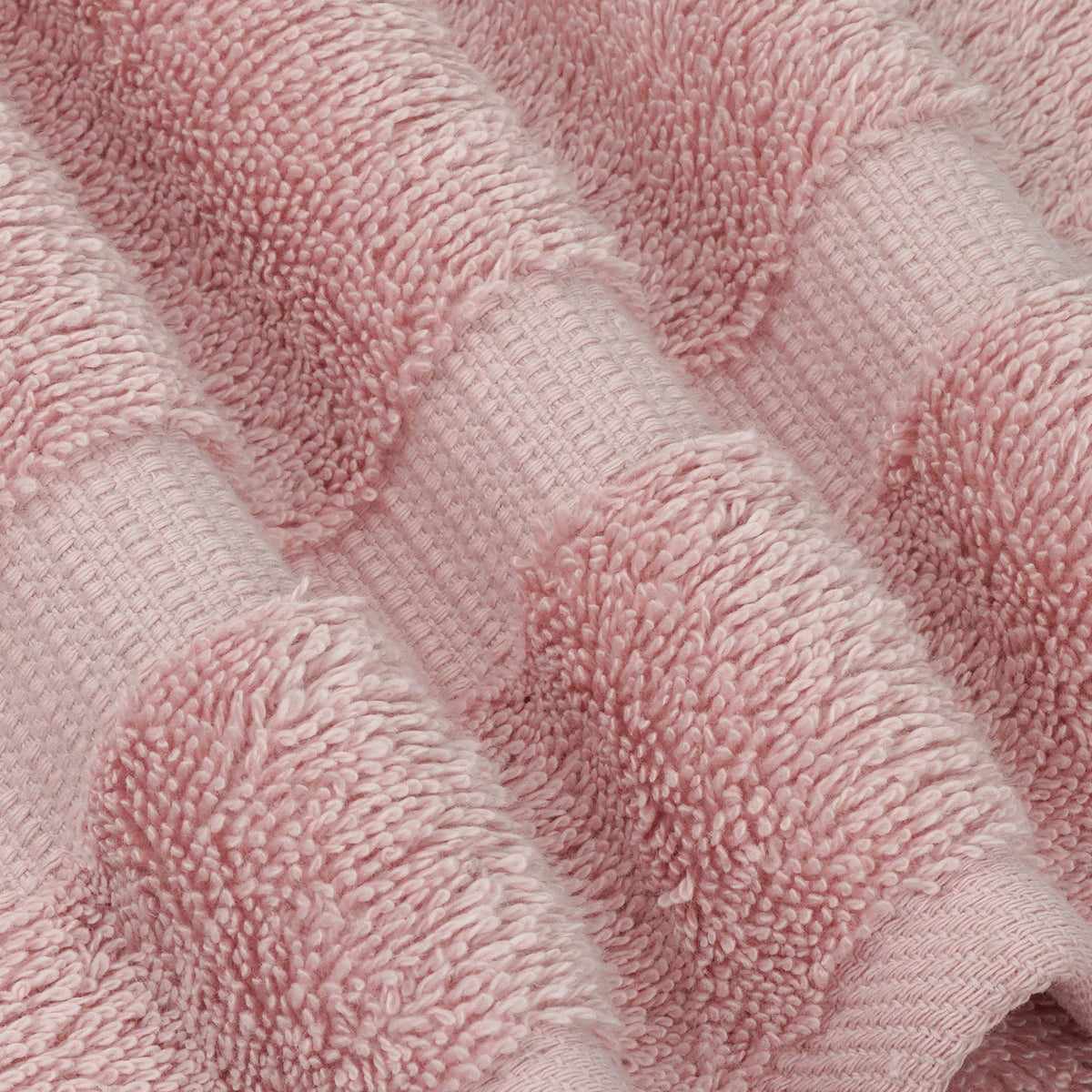 Chakir Turkish Linens double-stitched hem—durable detail for lasting wash after wash.