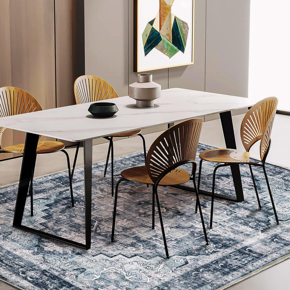 CHAMPLANT soft floral-pattern rug, ideal for cozy living spaces.