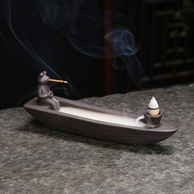 ChangWanna frog burner as a stylish home decor accent.