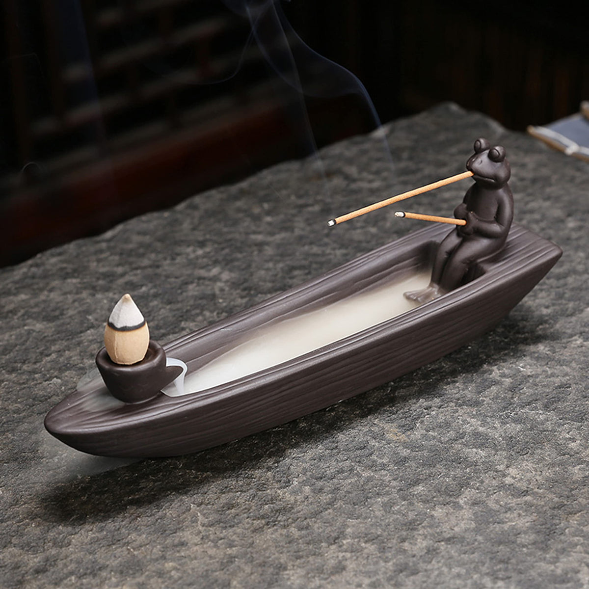 ChangWanna waterfall smoke diffuser enhances yoga and meditation practice.