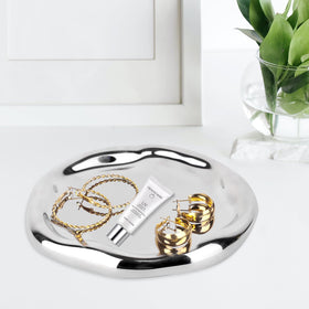 CHENDECOR kitchen counter tray organizes keys and coins