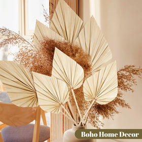Chenkaiyang tropical bouquet accent using palm spears
