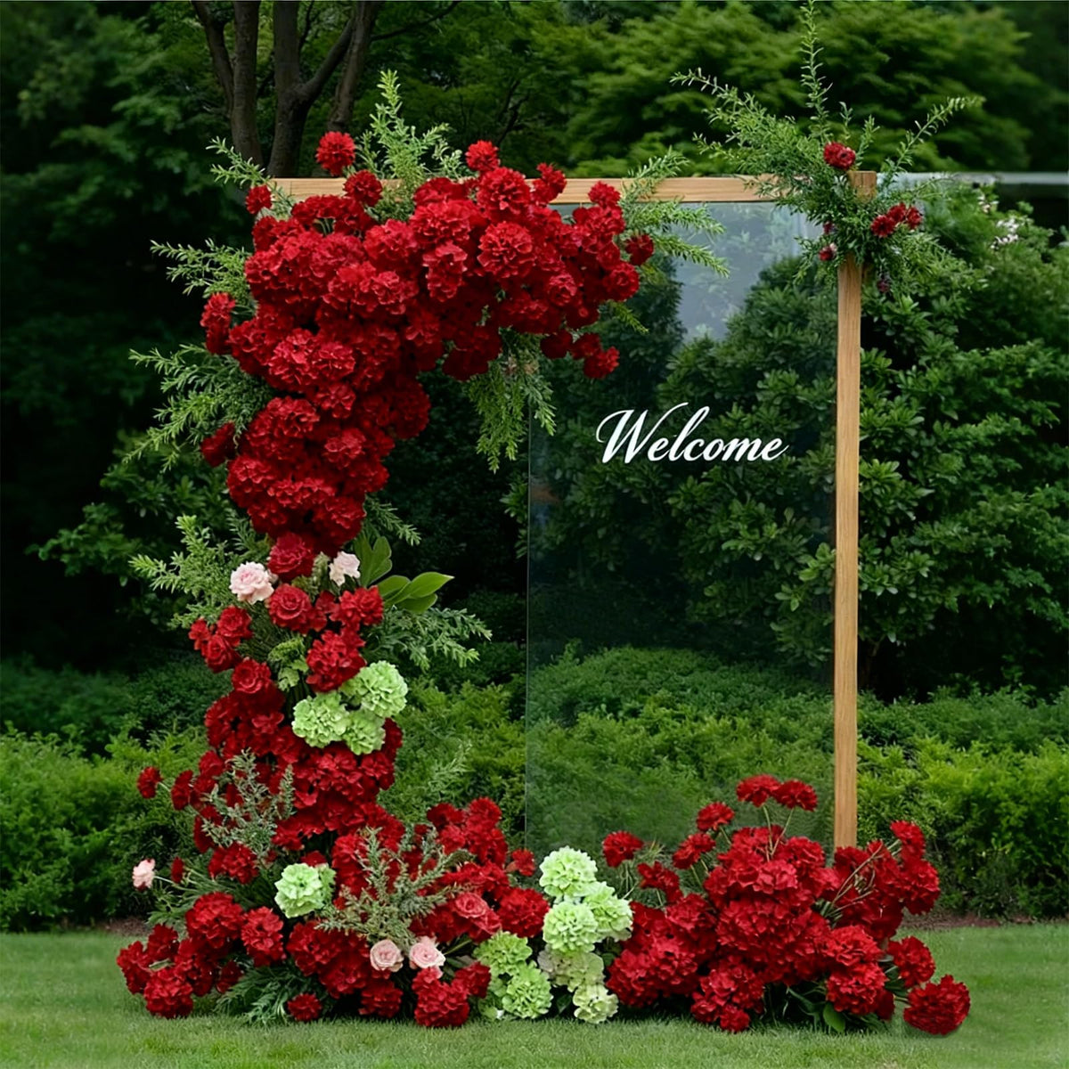 Cherica dark red hydrangea packaging box protects blooms during shipping.