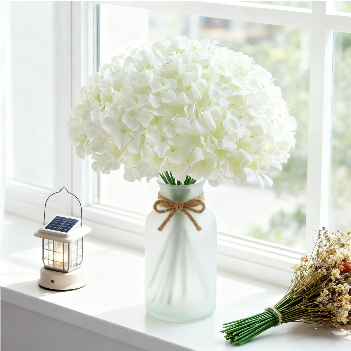 Cherica hydrangea stems showing flexible 7.8-inch length for DIY bouquets.