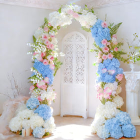 Cherica versatile arrangement-friendly hydrangea for bouquets and wreaths.