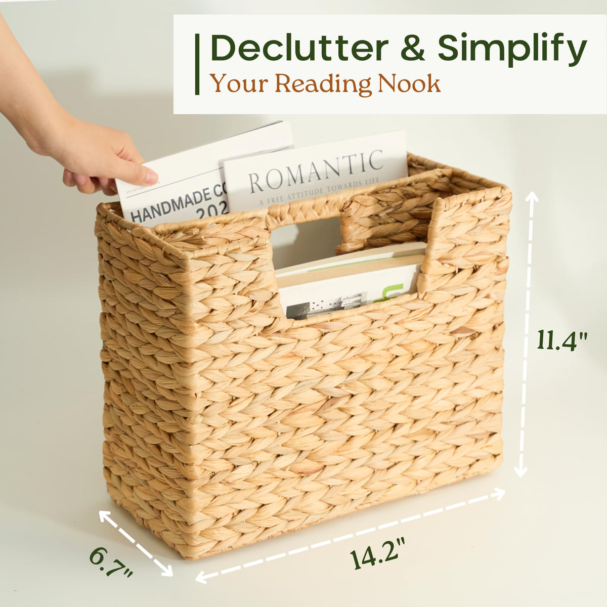 Chi An Home basket with built-in handle for easy transport around the home.