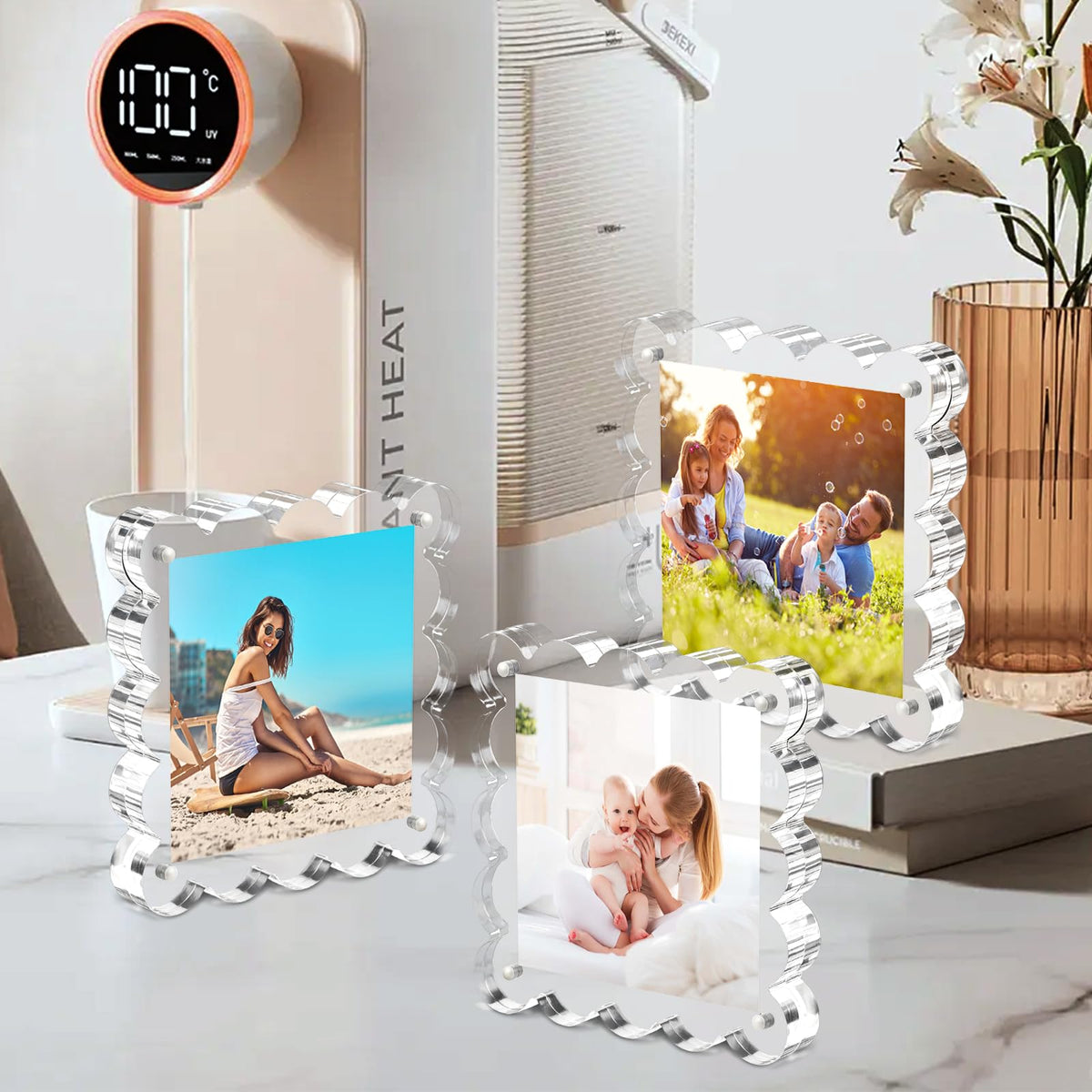 Chivalral double-sided display for versatile desk or shelf use.