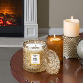 Chloefu LAN Amber Candle wax detail and design