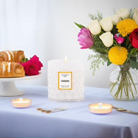 Elegant decor centerpiece by Chloefu LAN gardenia candle