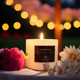 Chloefu LAN Gardenia candle with soy wax label emphasizes natural composition.