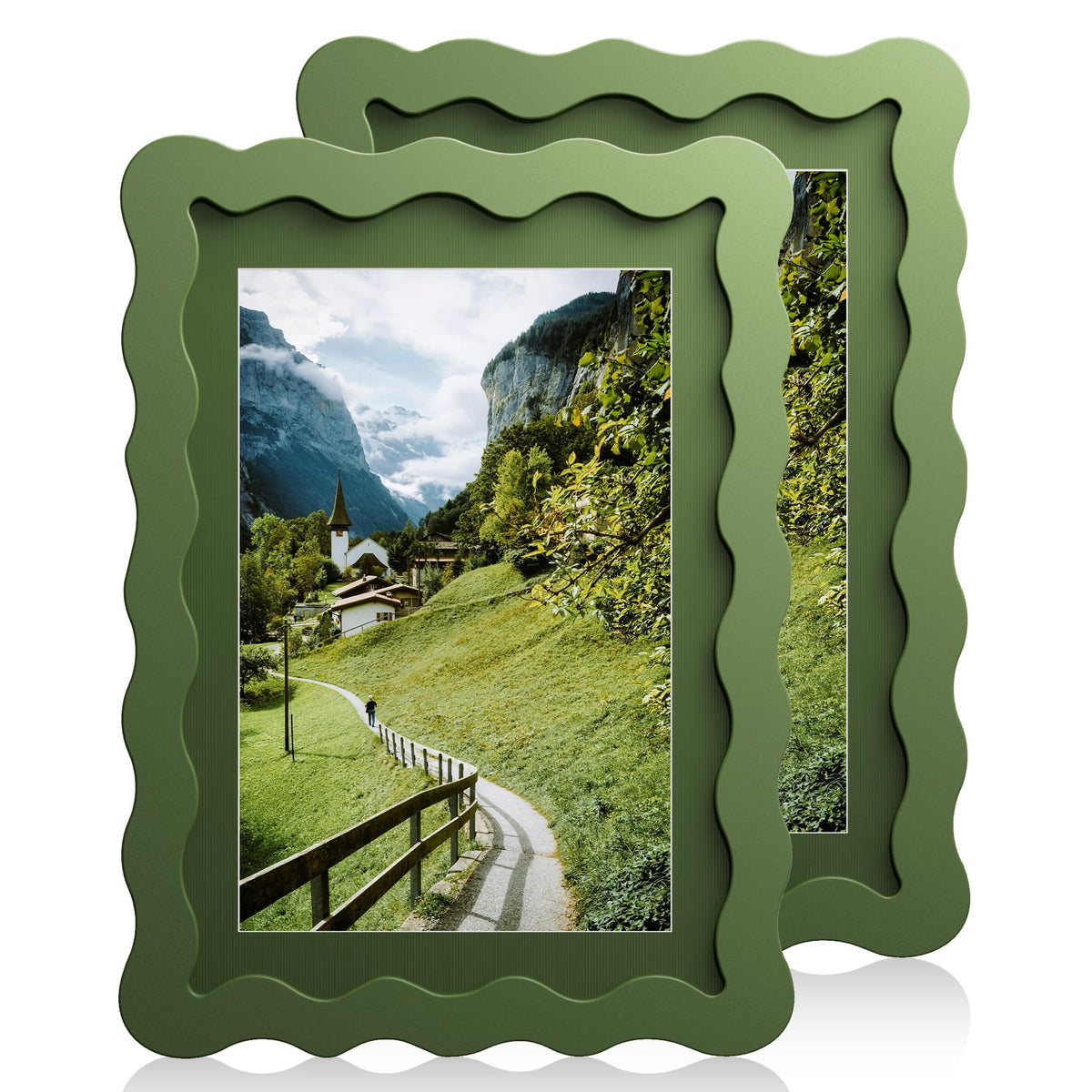 Chrspk 5x7 green wavy frame with mat for wall display and clear view